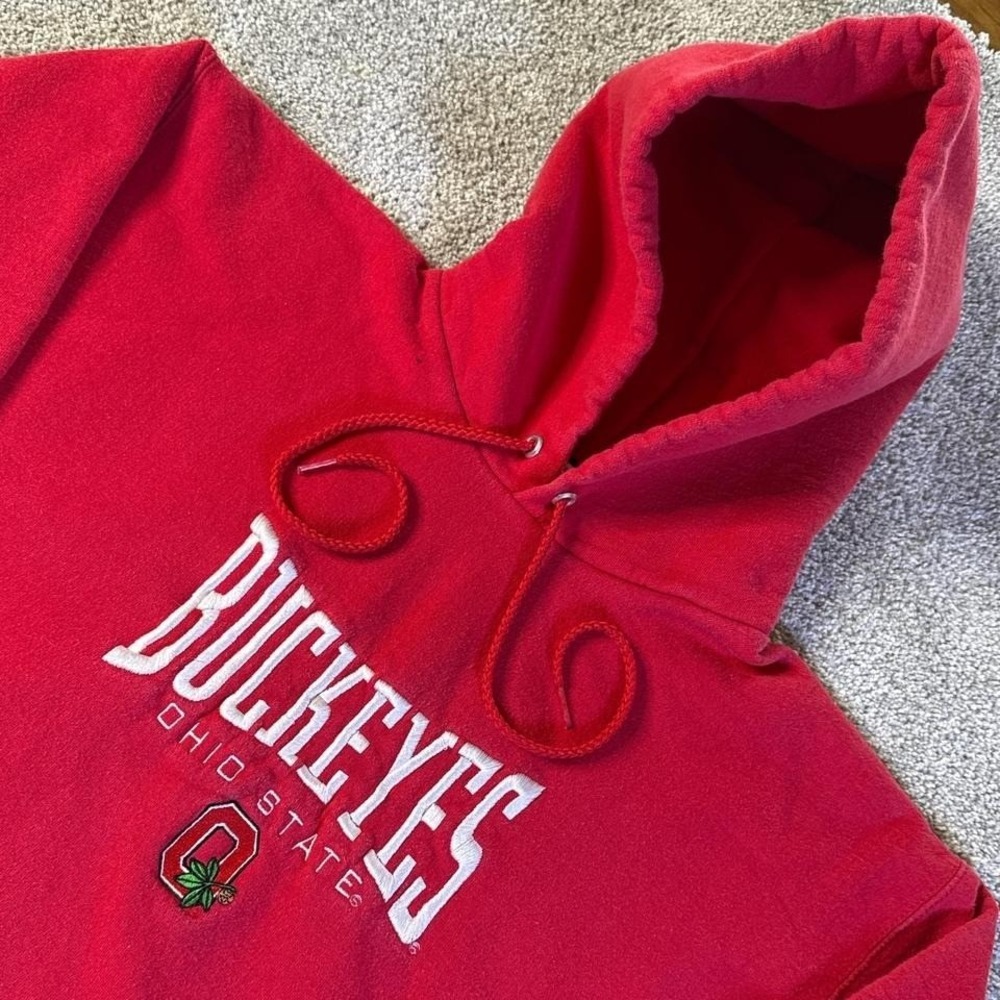 Ohio State Buckeyes Embroidered Hoodie Medium Red NCAA